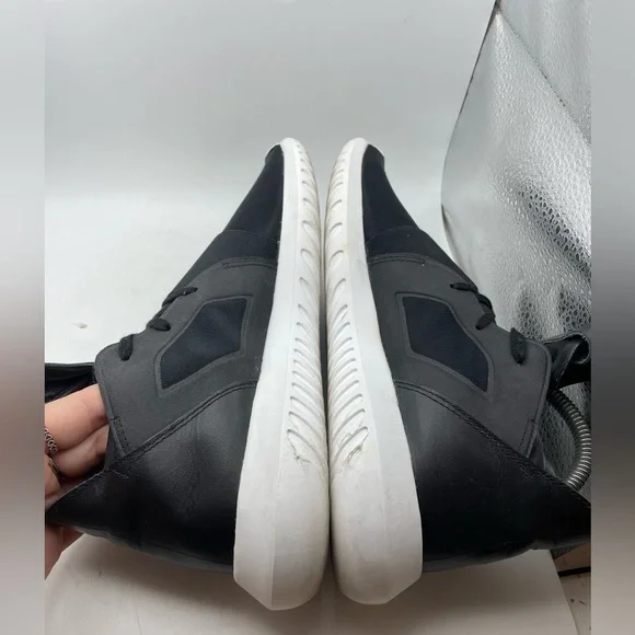 Adidas Tubular Defiant Core Womens black sneakers size 8.5 - Picture 5 of 9